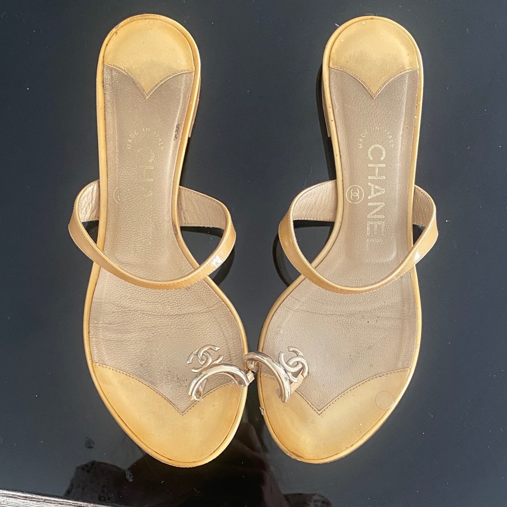 CHANEL Beige Sandals with Silver Logo